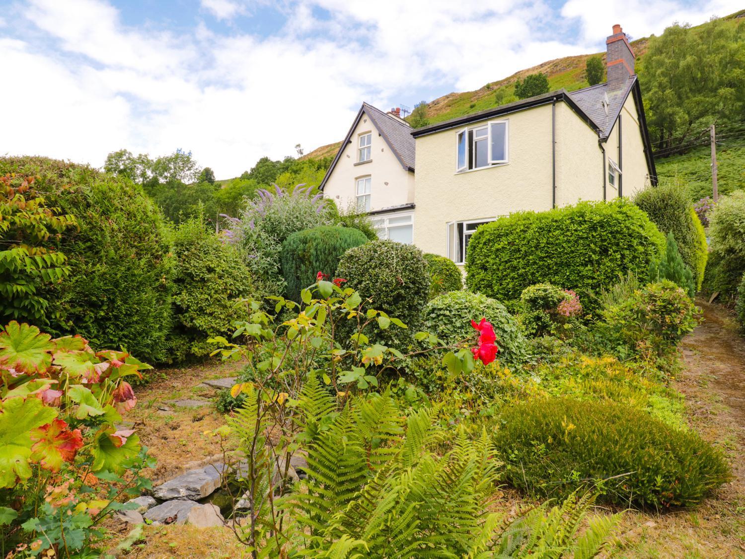 Swn Y Coed Villa Glyn-Dyfrdwy ภายนอก รูปภาพ